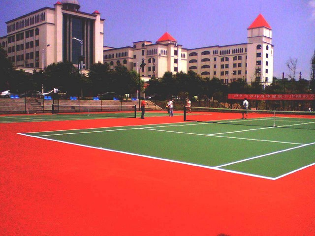 塑膠跑道排水系統設計規范